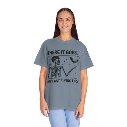 Playful Skeleton Graphic T-Shirt, Unisex Humor Tee, Halloween Shirt, Casual Wear, Gift for Friends
