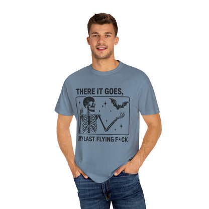 Playful Skeleton Graphic T-Shirt, Unisex Humor Tee, Halloween Shirt, Casual Wear, Gift for Friends