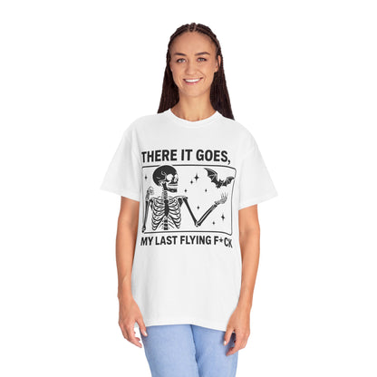 Playful Skeleton Graphic T-Shirt, Unisex Humor Tee, Halloween Shirt, Casual Wear, Gift for Friends